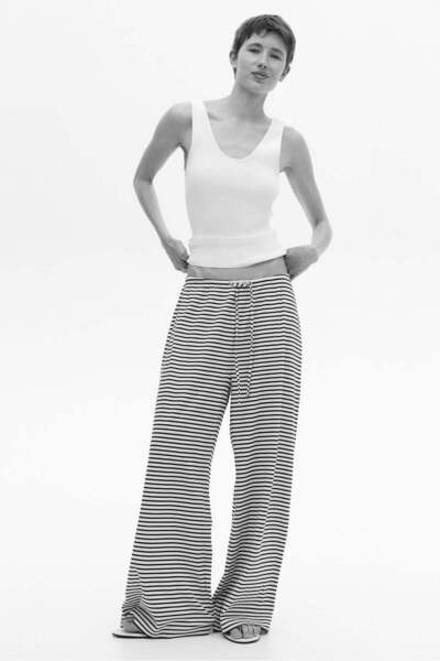 H&M بنطلون برباط مضلع