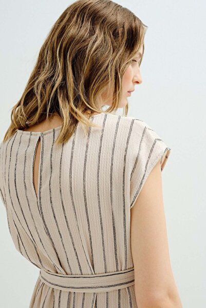 H&M MAMA Sleeveless tie-belt jumpsuit