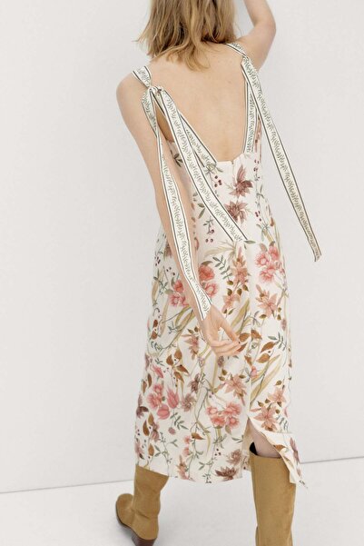 H&M فستان من مزيج الكتان مع حزام