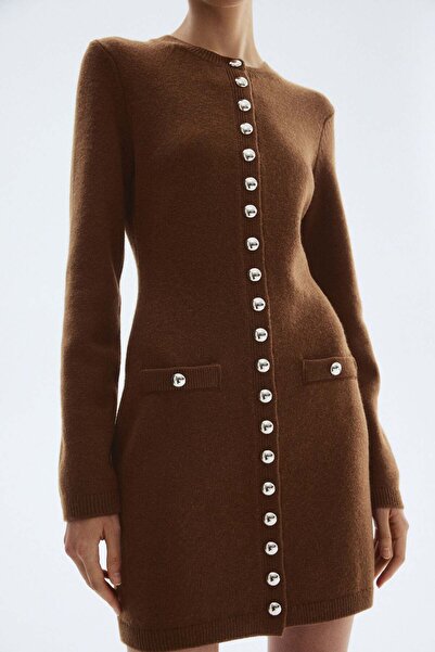 H&M فستان محبوك بأزرار أمامية