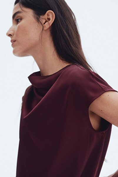 H&M Cap-sleeved satin blouse