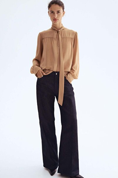 H&M Bow-collar chiffon blouse