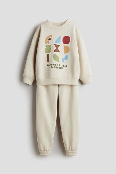 H&M 2-piece sweatshirt and joggers set