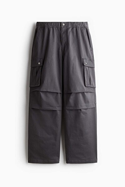 H&M Loose Fit Cargo trousers