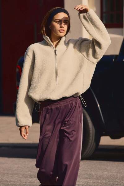 H&M Teddy sports top
