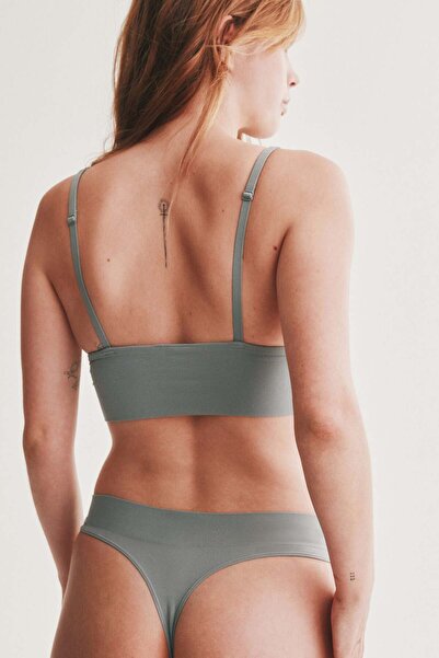 H&M Seamless thong briefs