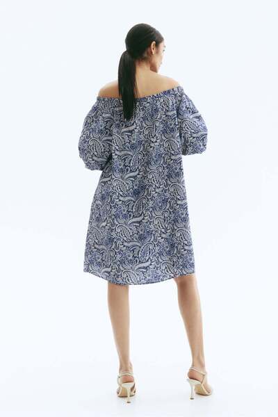 H&M Tie-detail dress