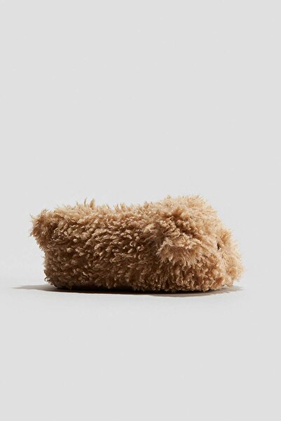 H&M Fluffy slippers
