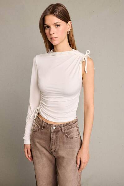 DeFacto One-Shoulder Gathered Blouse G5051Ax25Wn