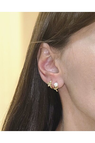 XUPING JEWELRY 2’li Kararmayan Çelik Küpe Seti – Altın Renk, Çiçek Motifli İnci & Taşlı Tasarım