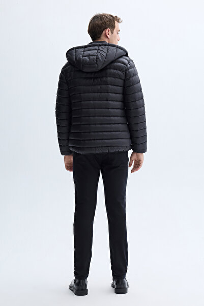 Mudo Quilted Hooded Puffer Coat