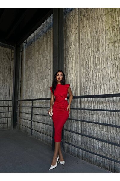 MADAMNİZ Φόρεμα κρεπ με καρφίτσα μαύρο