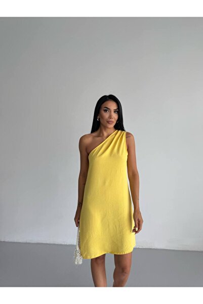 Femaura Dress - Fm001 Model One Shoulder Ayrobin Fabric Dress
