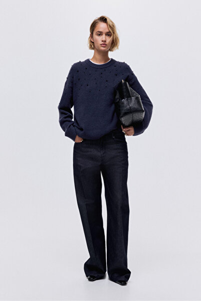 H&M İşlemeli Kazak