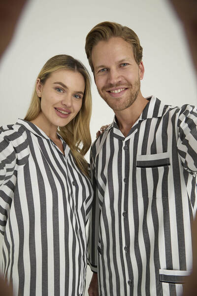 KLY Women's Men's 2-Piece Gaffur Stripe Patterned Pajama Set