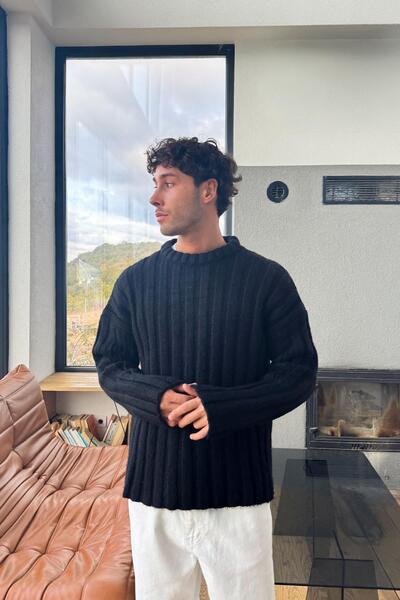 Flaw Wear Tricotaj Reverse din material subțire Pulover Negru