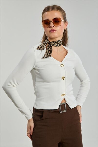 BARRELS AND OIL Women's V-Neck Long Sleeve Button Detail Blouse - Ecru