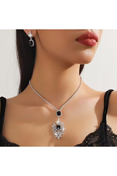begüm jewelery SİYAH KAR TANESİ ZİRKON TAŞLARLA İŞLENMİŞ TASARIM SET