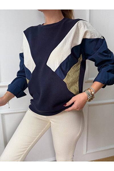 Size Özgü Lacivert Paraşüt Detay Sweatshirt