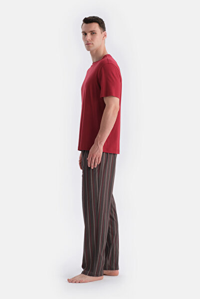 Eros Burgundy Short Sleeve Six Stripes T-Shirt Pants Set