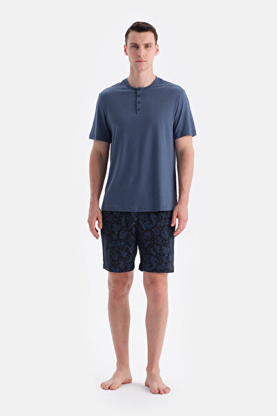 Eros ΣΕΤ ΣΟΡΤΣ ΚΑΙ ΜΠΛΟΥΖΑ ΜΕ ΚΟΝΤΟ ΜΑΝΙΚΙΑ