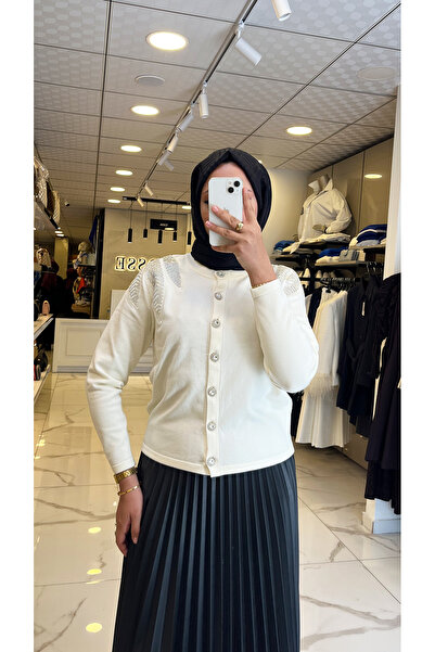 Vosse Tığ Triko Ekru Omuz Taşlı Hırka