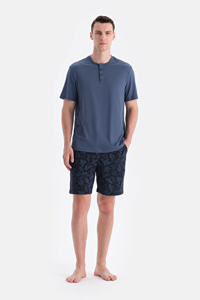 Eros ΣΕΤ ΣΟΡΤΣ ΚΑΙ ΜΠΛΟΥΖΑ ΜΕ ΚΟΝΤΟ ΜΑΝΙΚΙΑ