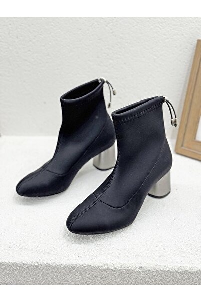 NUR KARACA 26K8469 STREÇ KUMAŞ 6CM KALIN TOPUKLU BOT KADIN