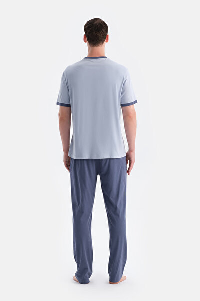 Eros Set de pantaloni și tricou cu detaliu în dungi albastre