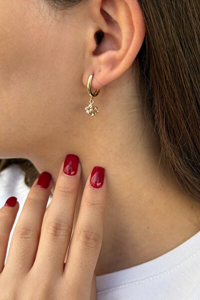 Utku Kuyumculuk 14 AYAR DORİKA TOP SALLANTILI ALTIN KÜPE