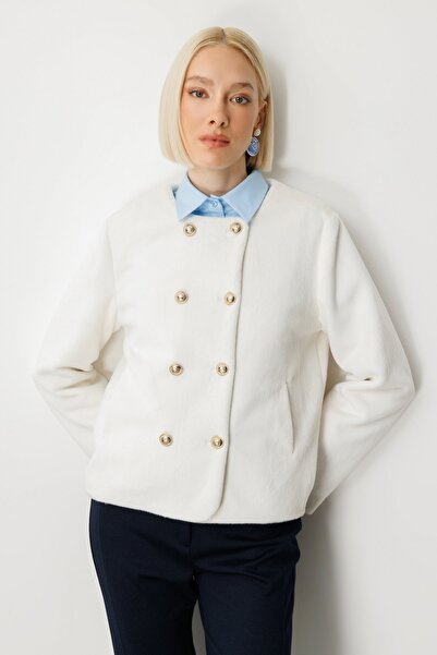 Ekol Peluş Kumaşlı Düğmeli Ceket