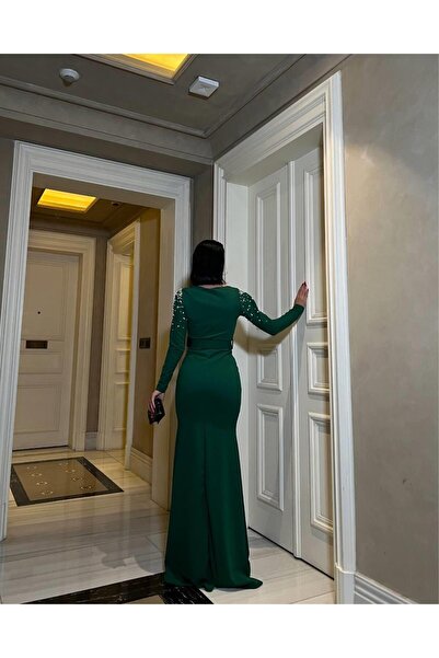 Modafeminen Kalp Yaka Kemerli Kolları Taşlı Uzun Abiye Elbise 583127 ZÜMRÜT