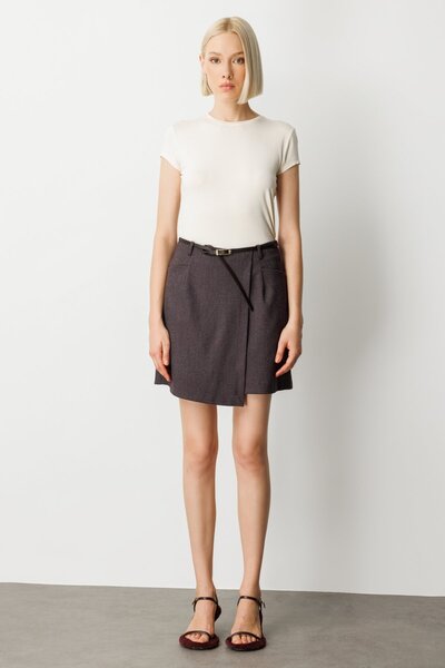 Ekol Beli Kemerli Şort Etek