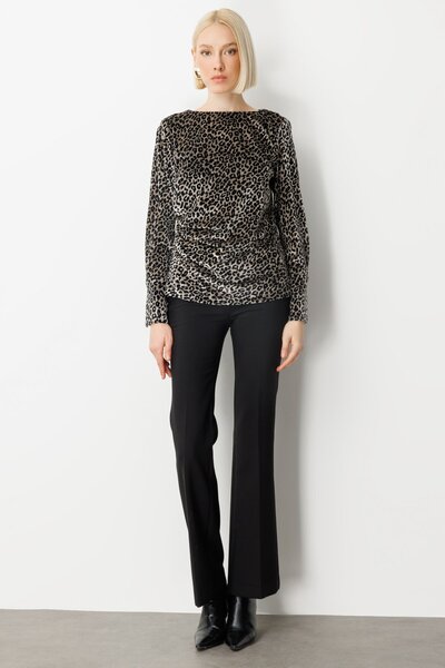 Ekol Leopard Patterned Velvet Blouse