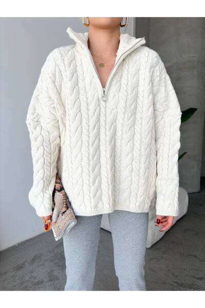 GİYSİ DÜNYASI 57 Knit Fabric Patterned Collar Zippered Braided Detail Sweater