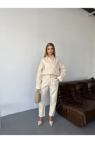 By ÖTE costum din gabardină