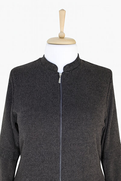 HESNA Anne Women's Plus Size High Neck Zippered Pocket Seasonal Overcoat