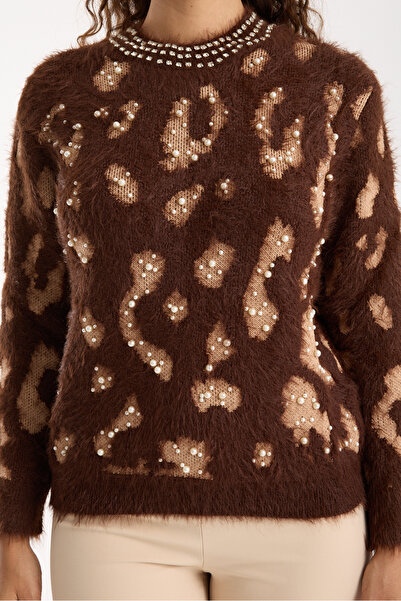 Moda Days Women's Bitter Brown Beard Yarn Stone and Pearl Detailed Crew Neck Knitwear Sweater