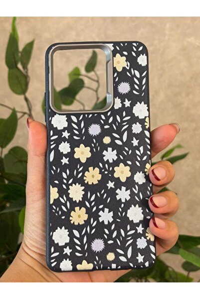 Hatreds İnfinix Hot 30 Kılıf Desenli Kamera Koruma Çıkıntılı Soft Tasarım Eld...