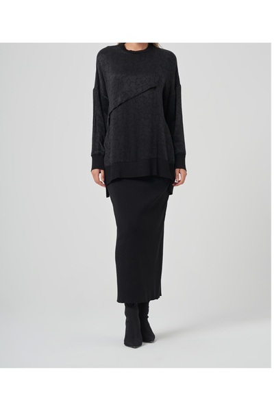 Nuss 3003 Cross Piping Detail Jacquard Tunic