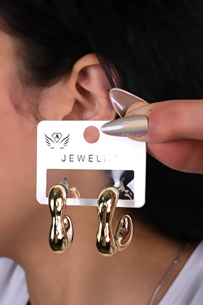 LOWEN AKSESUAR أقراط نسائية بلون ذهبي فاتح