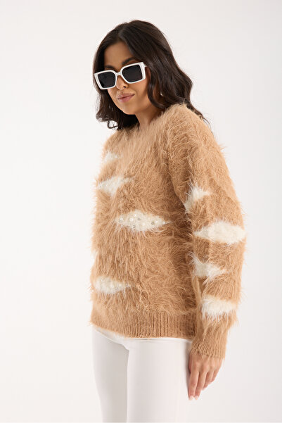 Moda Days Women's Beige Beard Yarn Stone and Pearl Detailed Crew Neck Knitwear Sweater