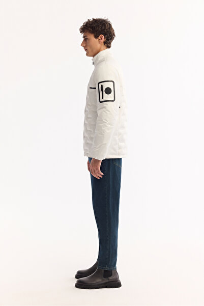 Avva Erkek Beyaz Kapüşonlu Su İtici Rüzgar Geçirmez Şişme Regular Fit Mont B006082