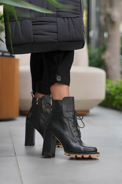 SHOEMOL SKB-085 Siyah Deri Kadın Bot