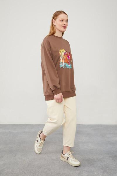 Levidor Coffee Sequin Embroidered Printed Sweatshirt