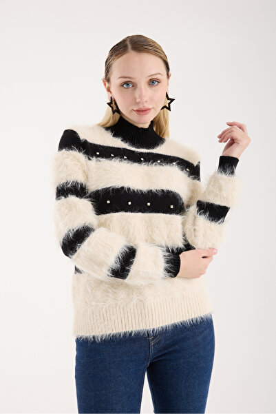 Moda Days Women's Cream Beard Yarn Stone Detailed Half Turtleneck Knitwear Sweater