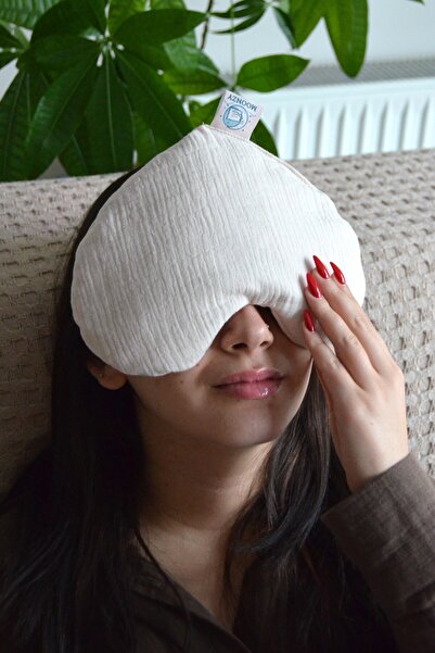 moonzy - minimalist & cozy Moonzy Heart-Shaped Natural Black Wheat Eye Relaxation Pillow – Double Layer Muslin