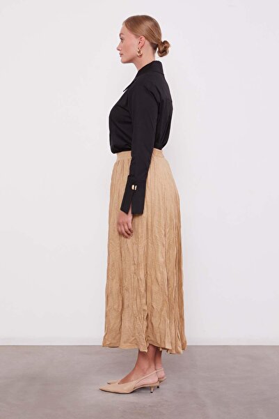 Levidor Dark Beige Wrinkled Model Skirt