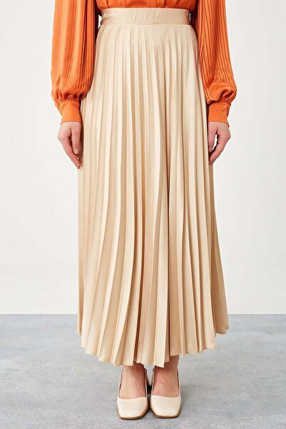 Levidor Μπεζ πλισέ σατέν φούστα