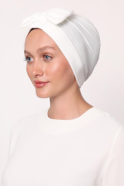 Levidor Ecru Bow Cross Bonnet